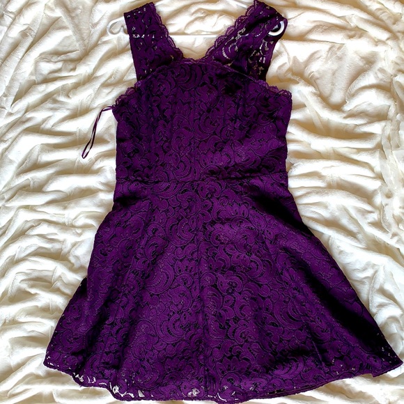 Cocktail dress - Picture 1 of 3